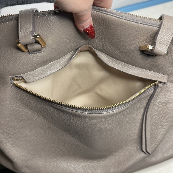 Nordstrom Leather bag in neutral Grey with gold hardware - Picture 8 of 11